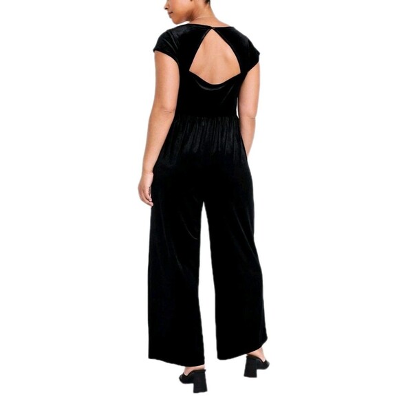Fit & Flare Velvet Holiday Open Back Wide Leg Black Jumpsuit Old Navy Women's L - Picture 2 of 15
